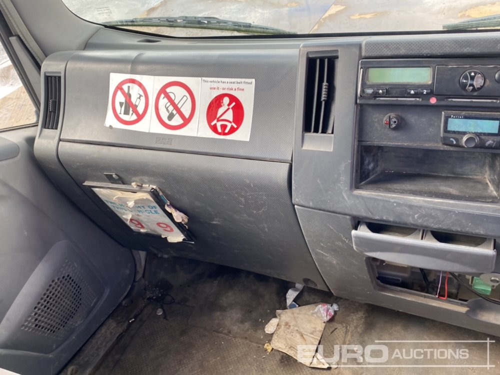 Pritsche LKW Für die Beförderung von schwere Technik 2010 Isuzu N75.190: das Bild 32