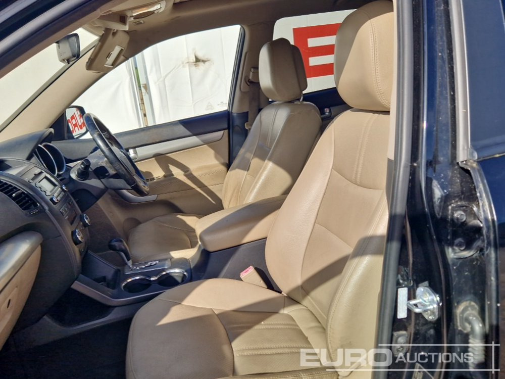 SUV/ Geländewagen 2011 Kia Sorento: das Bild 11