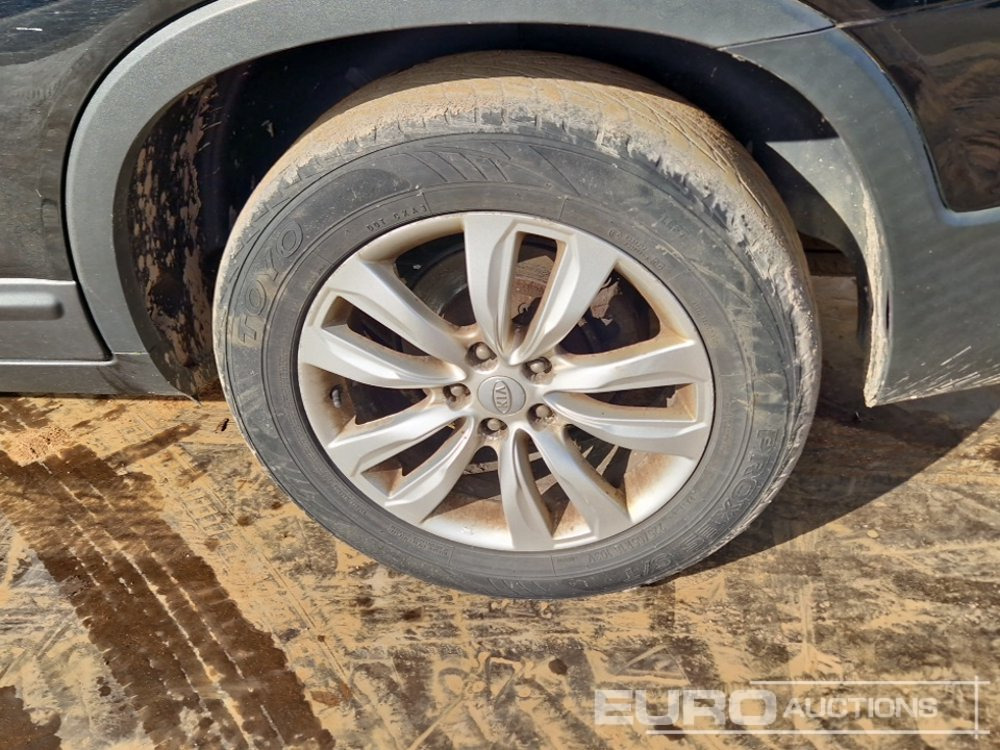 SUV/ Geländewagen 2011 Kia Sorento: das Bild 6