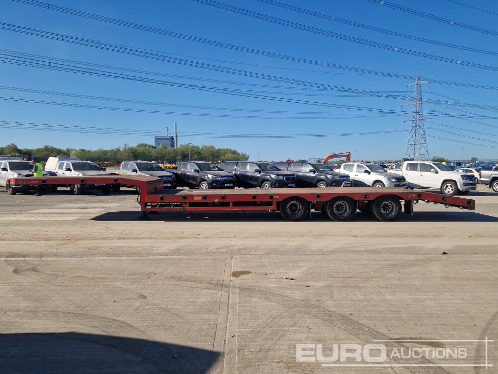 2011 Lin Trailers Tri Axle Extendable Step Frame Low Loader Trailer, Outriggers, Rear Steer - Tieflader Auflieger: das Bild 2 2011 Lin Trailers Tri Axle Extendable Step Frame Low Loader Trailer, Outriggers, Rear Steer - Tieflader Auflieger: das Bild 2