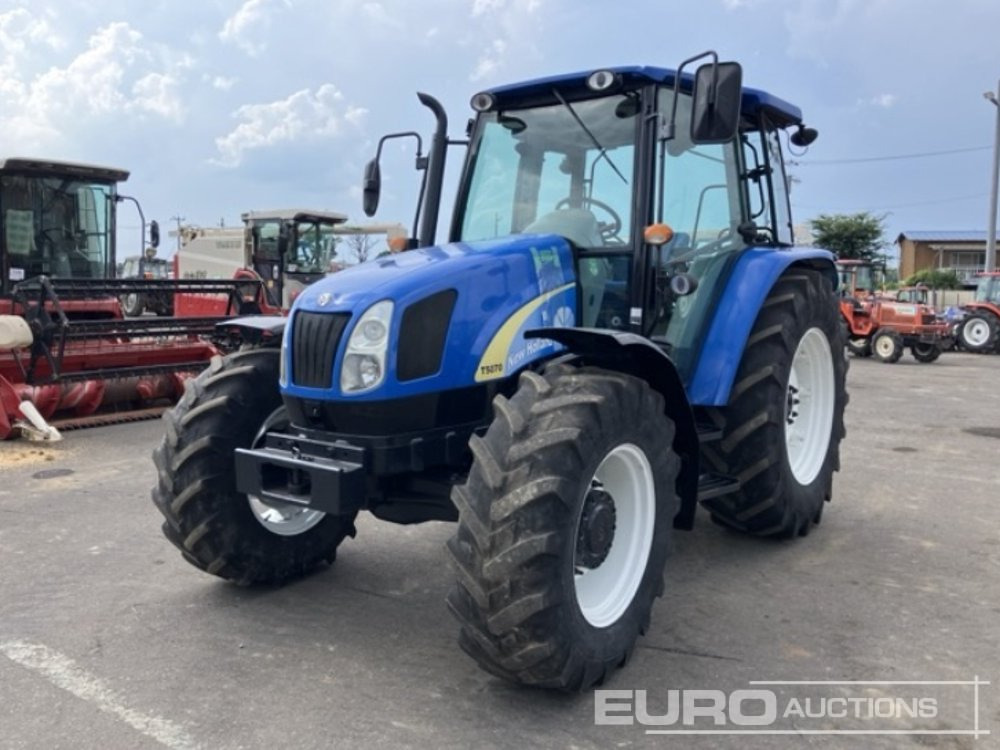 2011 New Holland T5070 - Traktor: das Bild 3 2011 New Holland T5070 - Traktor: das Bild 3