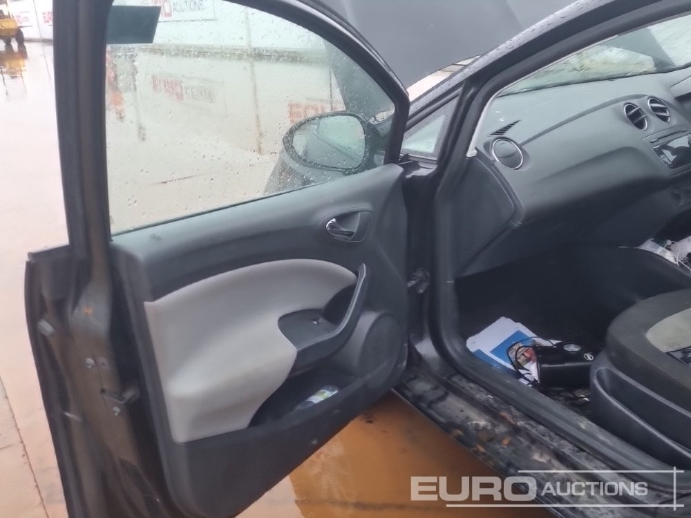 PKW 2012 Seat Ibiza: das Bild 23 PKW 2012 Seat Ibiza: das Bild 23