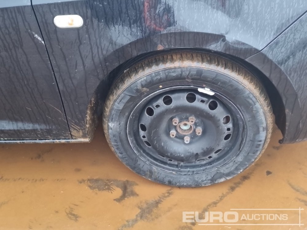 PKW 2012 Seat Ibiza: das Bild 12 PKW 2012 Seat Ibiza: das Bild 12