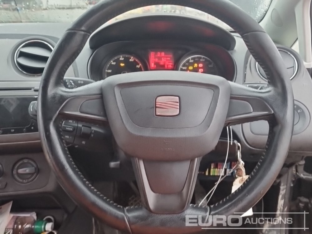 PKW 2012 Seat Ibiza: das Bild 33 PKW 2012 Seat Ibiza: das Bild 33