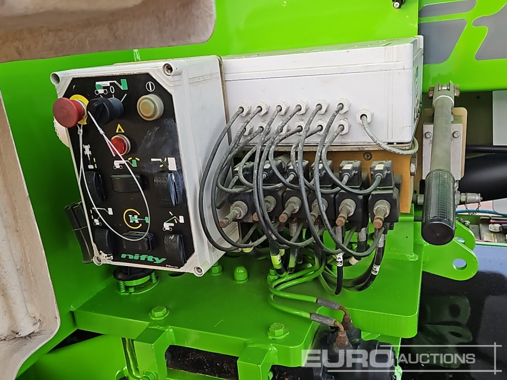 Arbeitsbühne 2013 Niftylift HR15NDE: das Bild 23