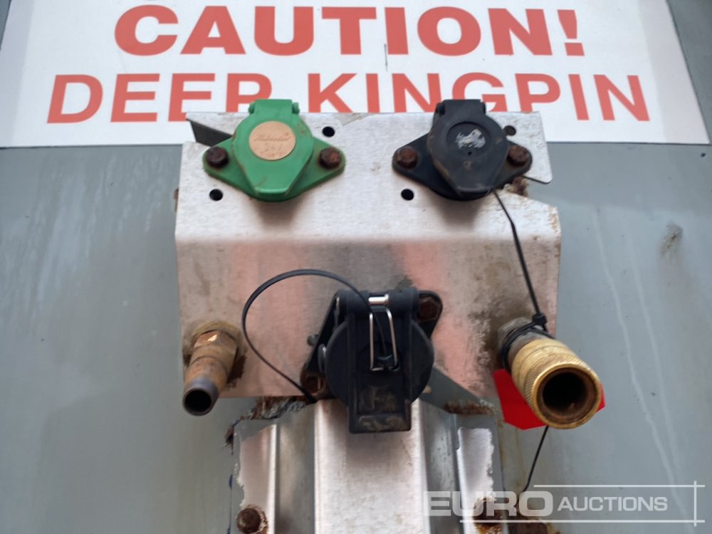 Pritschenauflieger/ Plattformauflieger 2013 SDC 45' Tri Axle Flat Trailer, Goal Post Sockets, Twist Locks, BPW Axles: das Bild 22 Pritschenauflieger/ Plattformauflieger 2013 SDC 45' Tri Axle Flat Trailer, Goal Post Sockets, Twist Locks, BPW Axles: das Bild 22