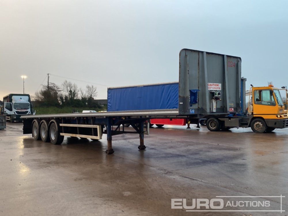 Pritschenauflieger/ Plattformauflieger 2013 SDC 45' Tri Axle Flat Trailer, Goal Post Sockets, Twist Locks, BPW Axles: das Bild 7 Pritschenauflieger/ Plattformauflieger 2013 SDC 45' Tri Axle Flat Trailer, Goal Post Sockets, Twist Locks, BPW Axles: das Bild 7