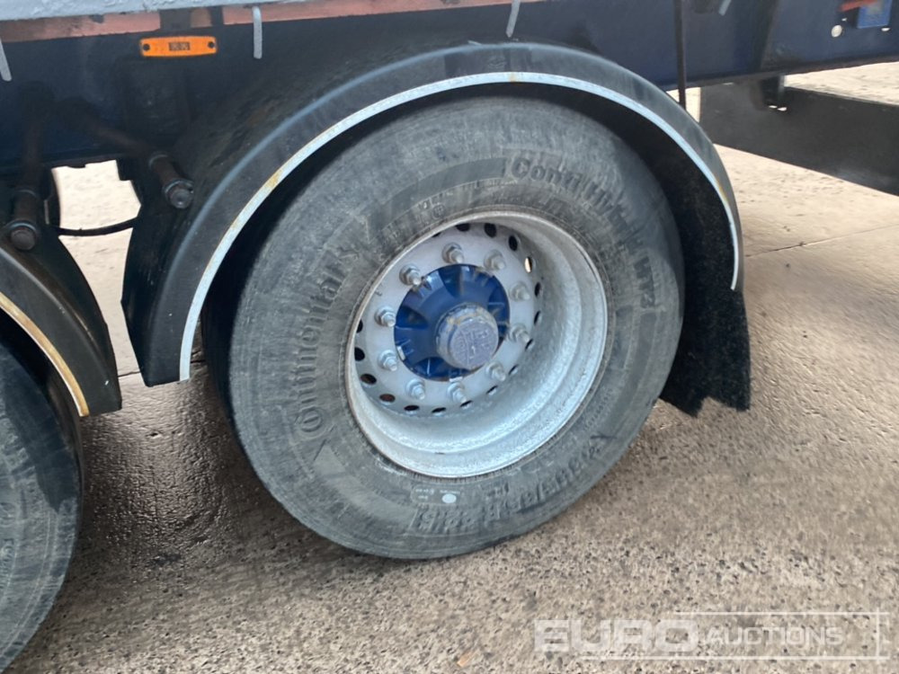 Pritschenauflieger/ Plattformauflieger 2013 SDC 45' Tri Axle Flat Trailer, Goal Post Sockets, Twist Locks, BPW Axles: das Bild 11 Pritschenauflieger/ Plattformauflieger 2013 SDC 45' Tri Axle Flat Trailer, Goal Post Sockets, Twist Locks, BPW Axles: das Bild 11