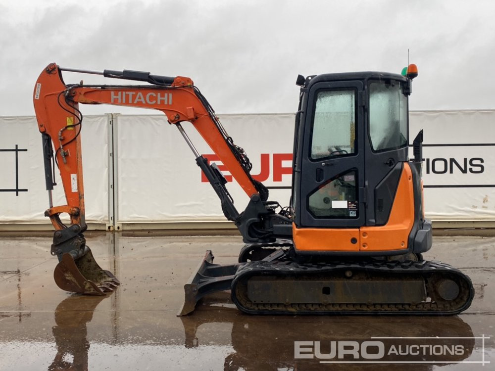 2014 Hitachi ZX48U-5A CLR - Minibagger: das Bild 2 2014 Hitachi ZX48U-5A CLR - Minibagger: das Bild 2
