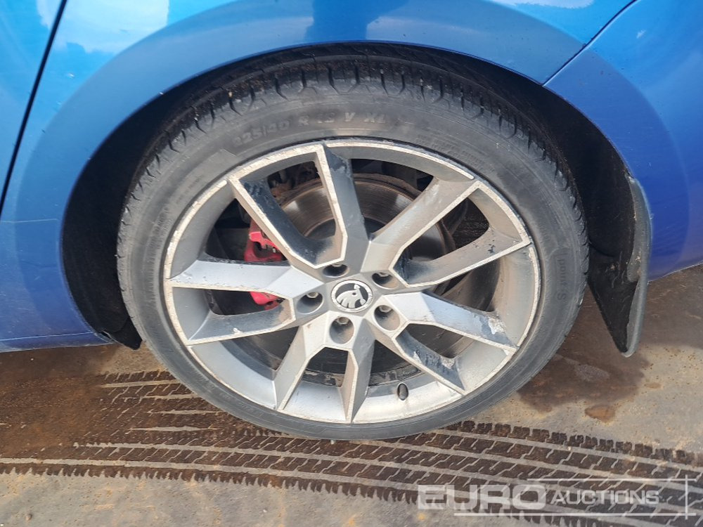 PKW 2014 Skoda Octavia: das Bild 10