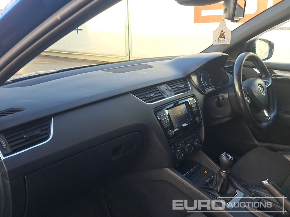 PKW 2014 Skoda Octavia: das Bild 14