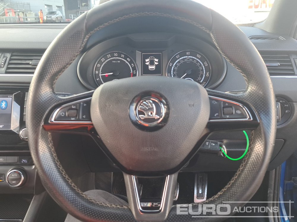 PKW 2014 Skoda Octavia: das Bild 28