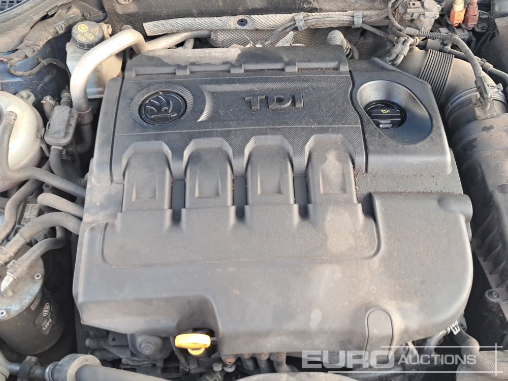 PKW 2014 Skoda Octavia: das Bild 43