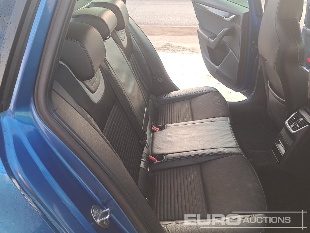 PKW 2014 Skoda Octavia: das Bild 24