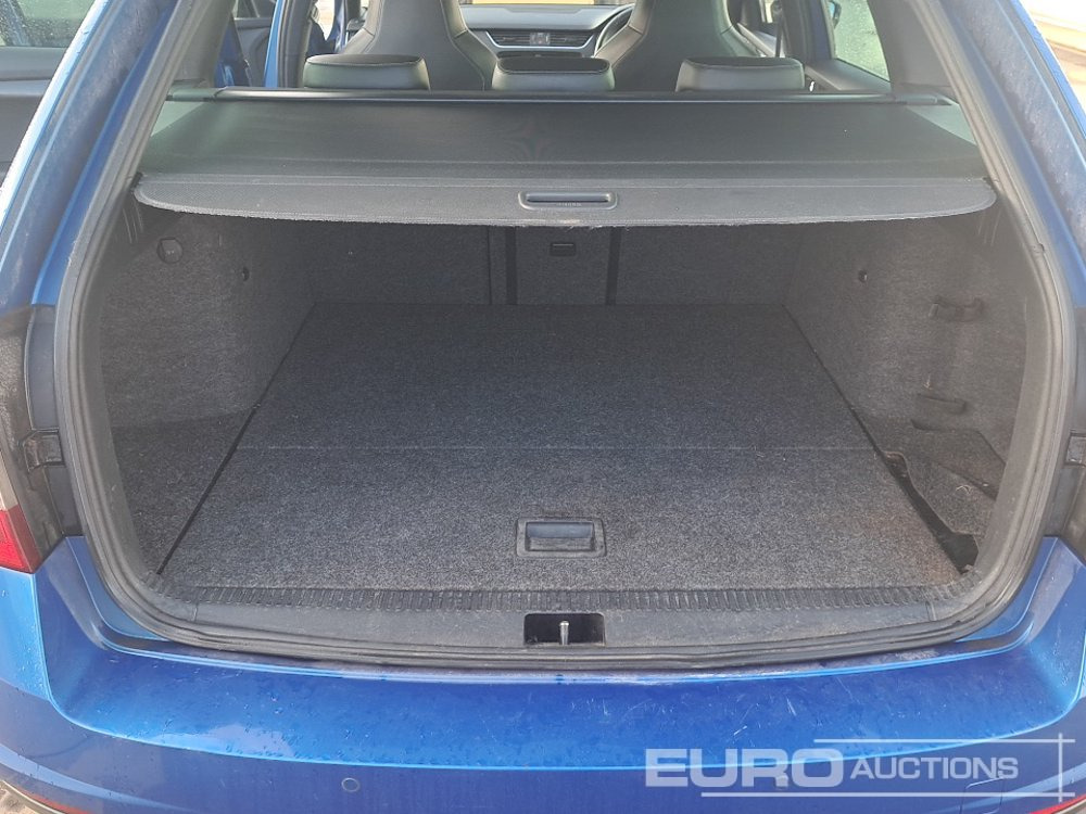 PKW 2014 Skoda Octavia: das Bild 21