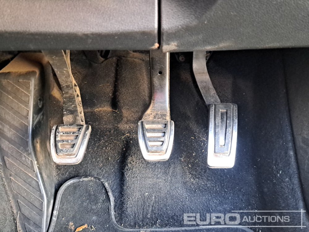 PKW 2014 Skoda Octavia: das Bild 39