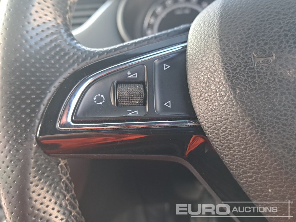 PKW 2014 Skoda Octavia: das Bild 29