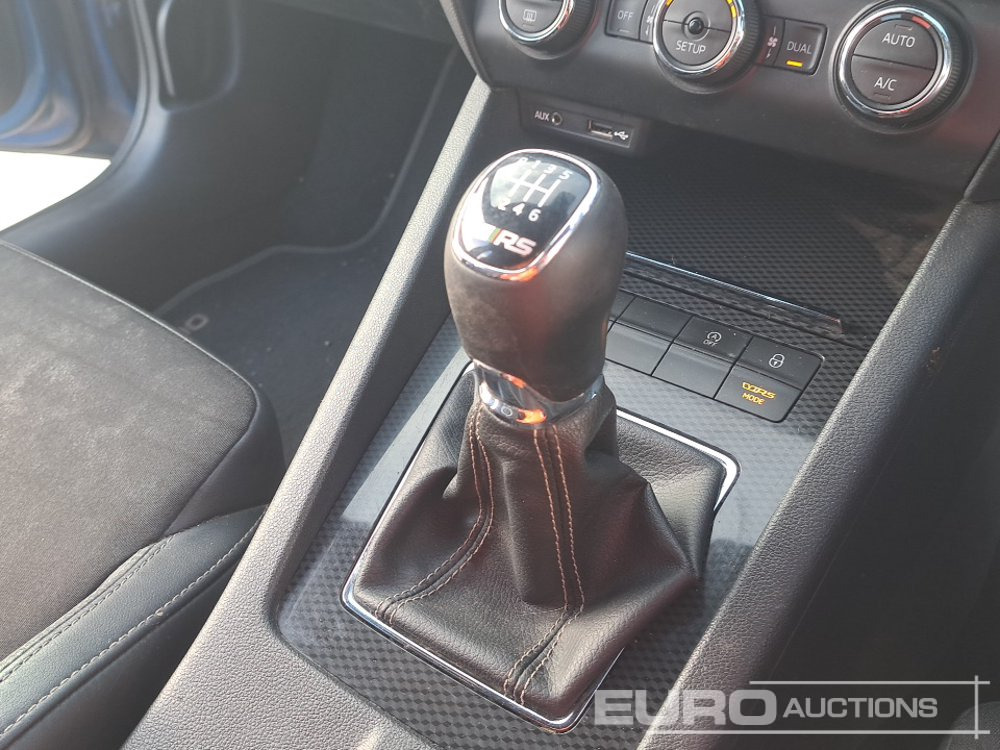 PKW 2014 Skoda Octavia: das Bild 37