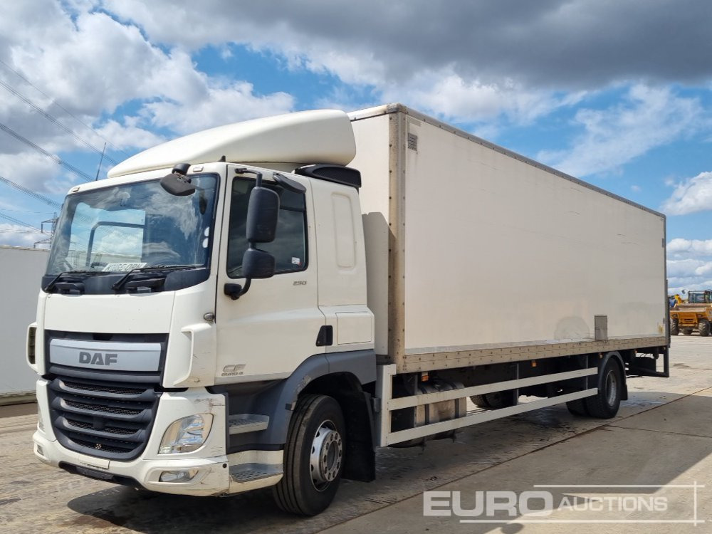 2015 DAF CF250 - Koffer LKW: das Bild 1 2015 DAF CF250 - Koffer LKW: das Bild 1