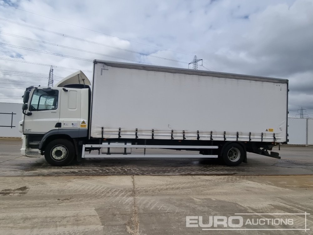2015 DAF CF250 - Plane LKW: das Bild 2 2015 DAF CF250 - Plane LKW: das Bild 2