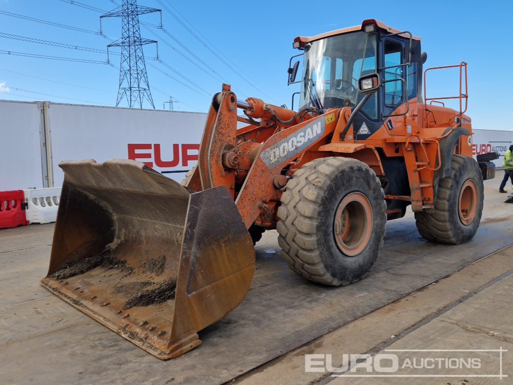 2015 Doosan DL300-3 - Radlader: das Bild 1 2015 Doosan DL300-3 - Radlader: das Bild 1