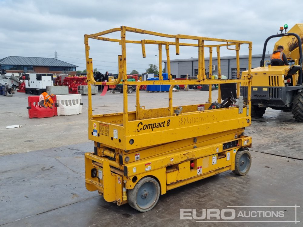 2015 Haulotte Compact 8 - Arbeitsbühne: das Bild 5 2015 Haulotte Compact 8 - Arbeitsbühne: das Bild 5