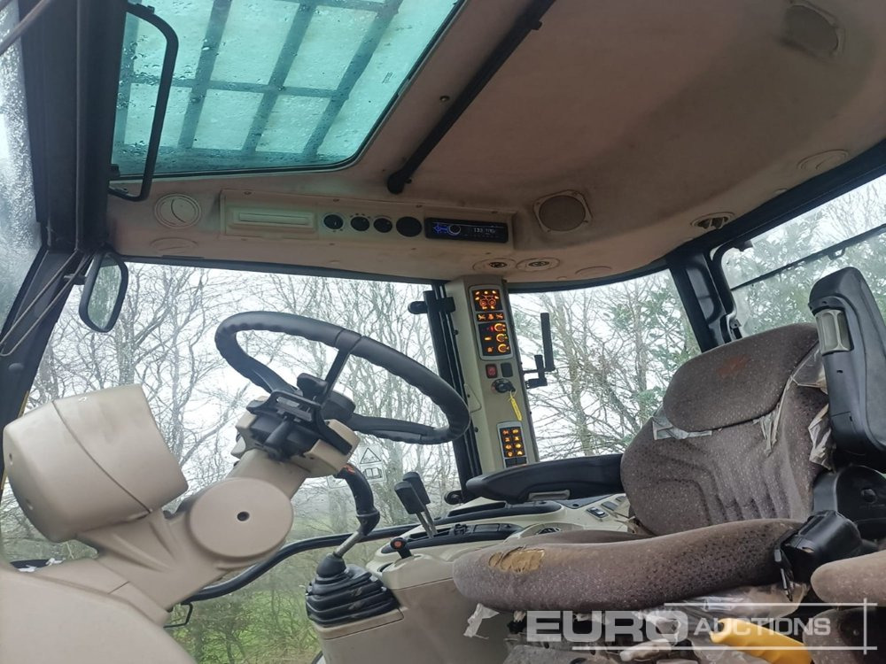 Traktor 2015 Massey Ferguson 5613: das Bild 7 Traktor 2015 Massey Ferguson 5613: das Bild 7