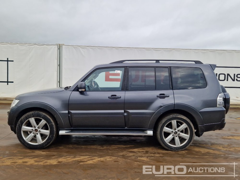 2015 Mitsubishi Shogun - SUV/ Geländewagen: das Bild 2 2015 Mitsubishi Shogun - SUV/ Geländewagen: das Bild 2