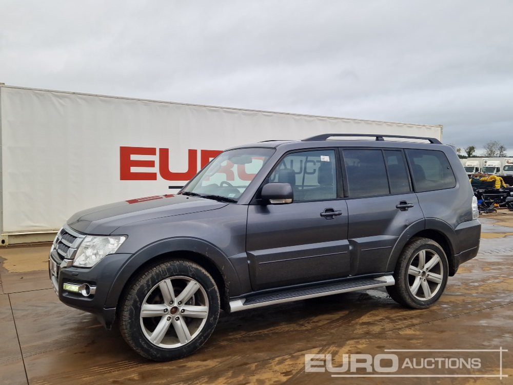 2015 Mitsubishi Shogun - SUV/ Geländewagen: das Bild 1 2015 Mitsubishi Shogun - SUV/ Geländewagen: das Bild 1