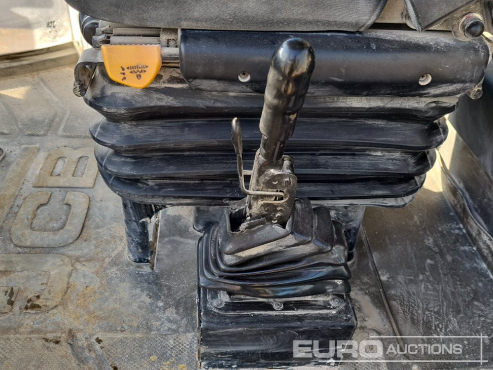 Radlader 2017 JCB 411: das Bild 40