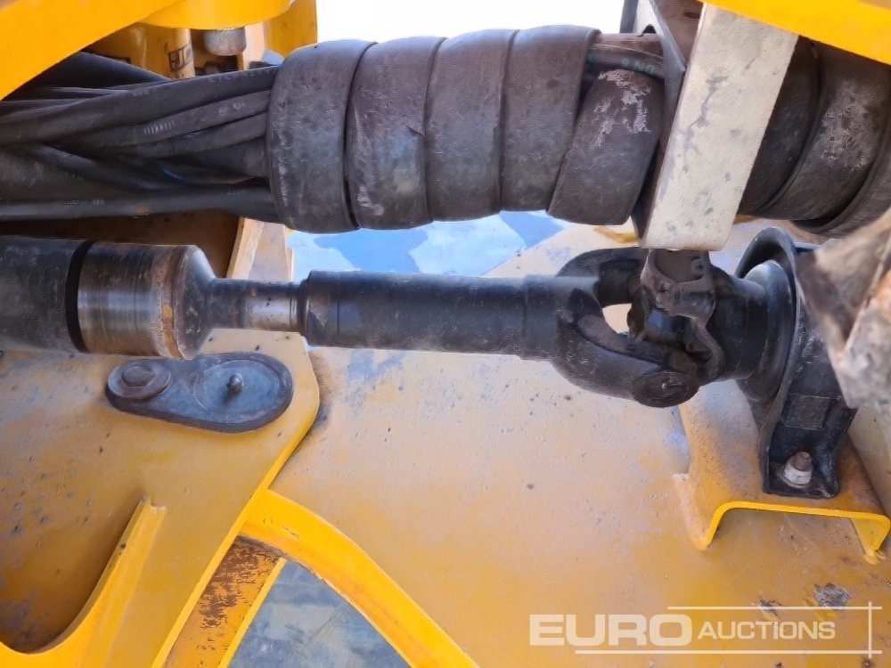 Radlader 2017 JCB 411: das Bild 23