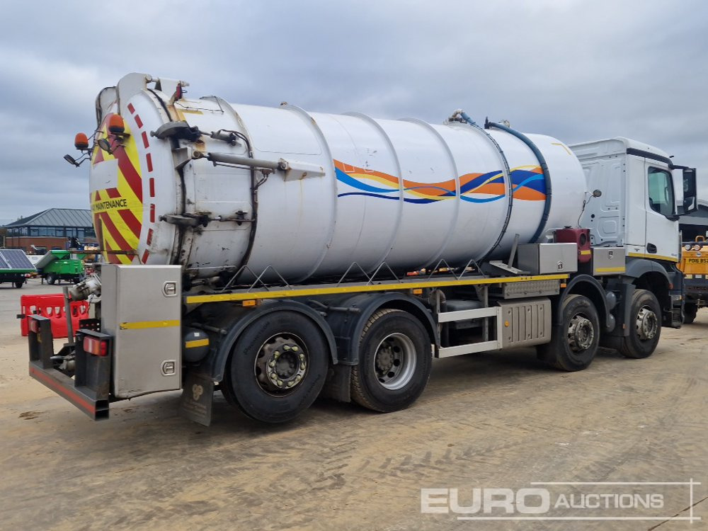 2017 Mercedes Arocs 3240 - Tankwagen: das Bild 5 2017 Mercedes Arocs 3240 - Tankwagen: das Bild 5