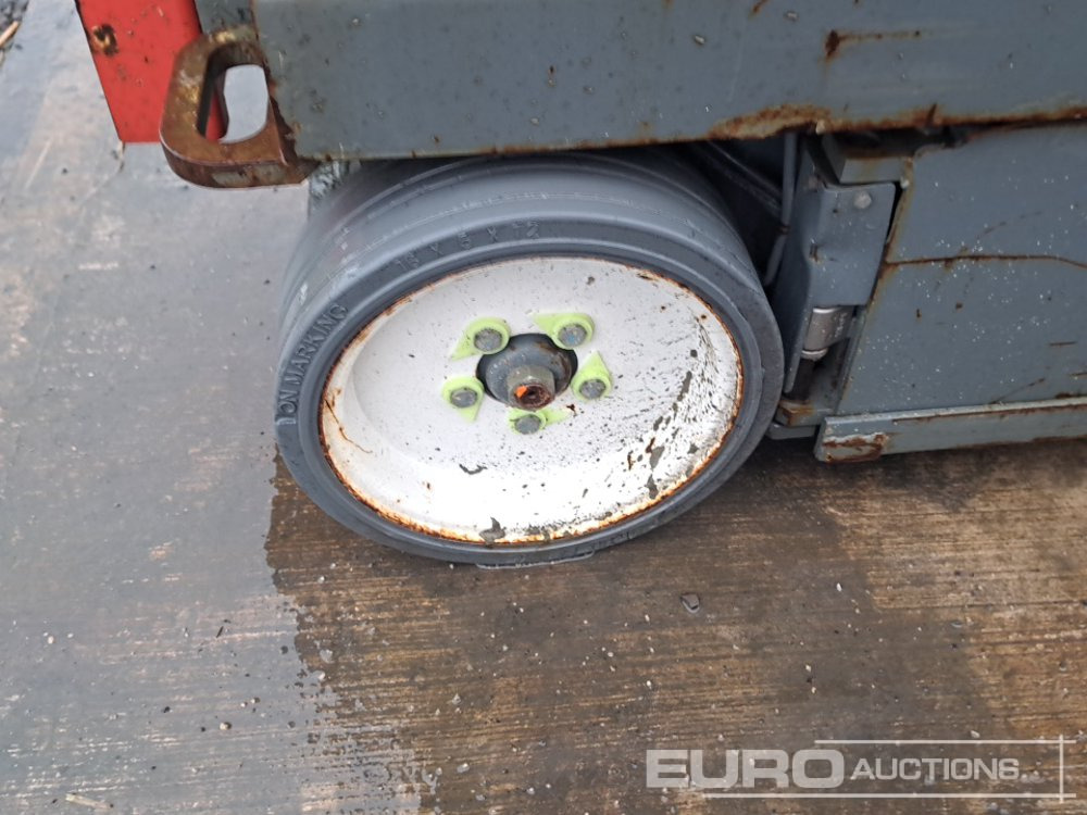 Arbeitsbühne 2017 SkyJack SJ3226: das Bild 9