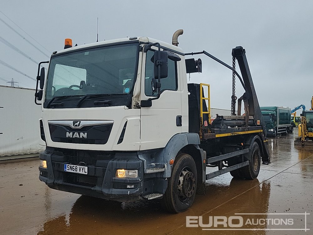 2018 MAN 4x2 Skip Loader Lorry, Extendable Arms, Easy Sheet, Reverse Camera, A/C, Manual Gearbox (Reg. Docs. Available) - Absetzkipper: das Bild 1 2018 MAN 4x2 Skip Loader Lorry, Extendable Arms, Easy Sheet, Reverse Camera, A/C, Manual Gearbox (Reg. Docs. Available) - Absetzkipper: das Bild 1