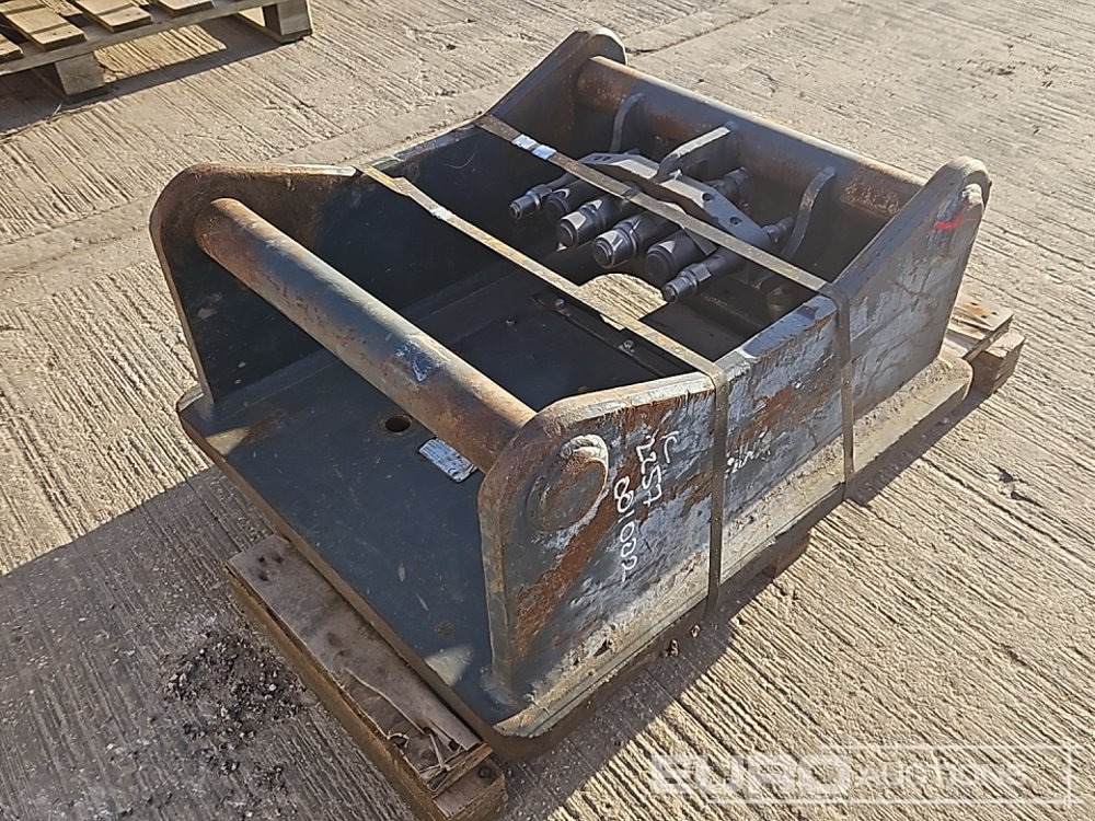 2018 Oil Quick Headstock S70 Hitch to suit 18-33 Ton Excavator - Hydraulikhammer: das Bild 1 2018 Oil Quick Headstock S70 Hitch to suit 18-33 Ton Excavator - Hydraulikhammer: das Bild 1