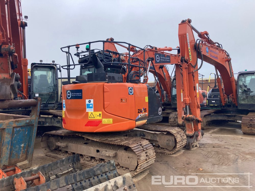 2019 Hitachi ZX135US-6 - Kettenbagger: das Bild 2 2019 Hitachi ZX135US-6 - Kettenbagger: das Bild 2