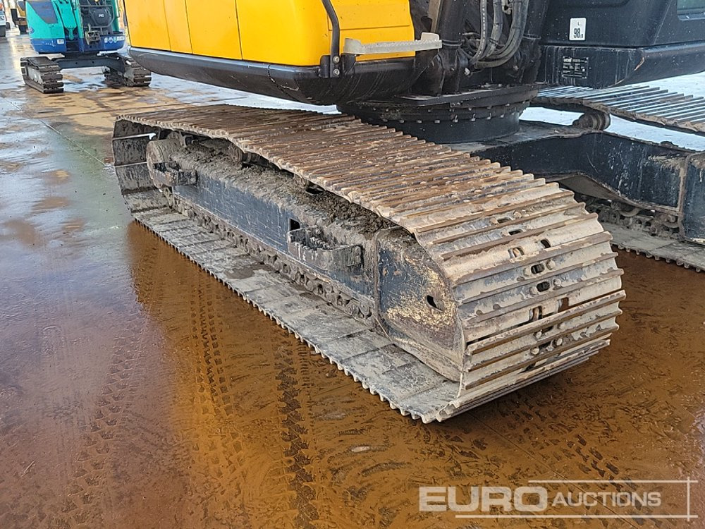 Kettenbagger 2019 JCB JS131LC: das Bild 16