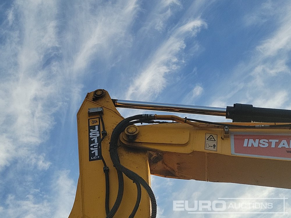 Kettenbagger 2019 JCB JS131LC: das Bild 31