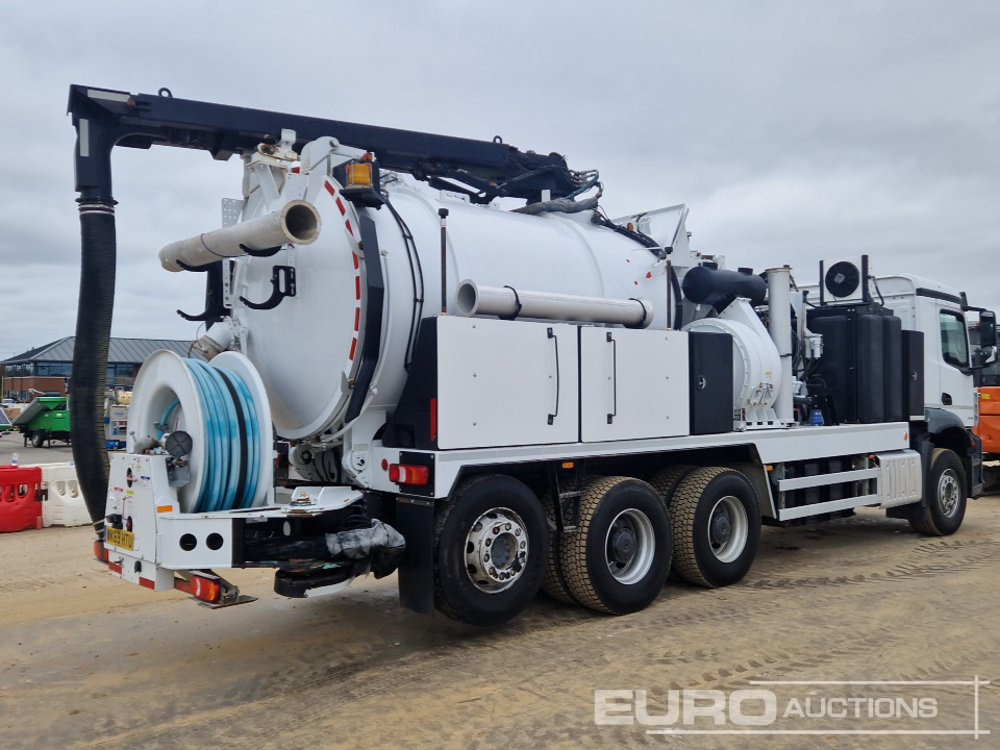 2019 Mercedes Arocs 3243 - Tankwagen: das Bild 5 2019 Mercedes Arocs 3243 - Tankwagen: das Bild 5
