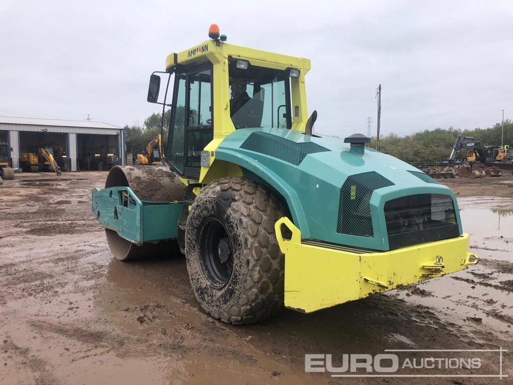 2020 Ammann ASC110 - Walzen: das Bild 2 2020 Ammann ASC110 - Walzen: das Bild 2