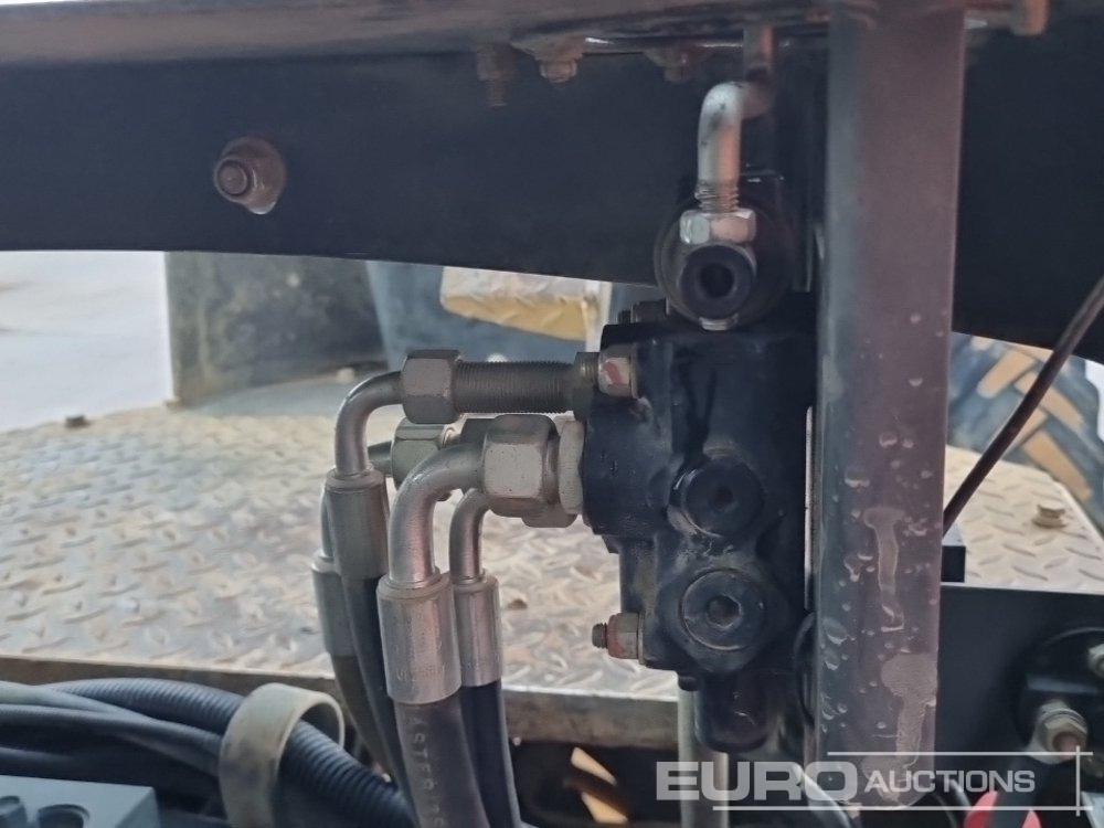 Mini-Kipper 2020 Mecalac TA3H: das Bild 30 Mini-Kipper 2020 Mecalac TA3H: das Bild 30