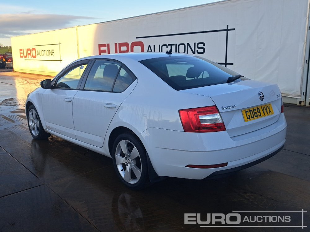 2020 Skoda Octavia - PKW: das Bild 3 2020 Skoda Octavia - PKW: das Bild 3