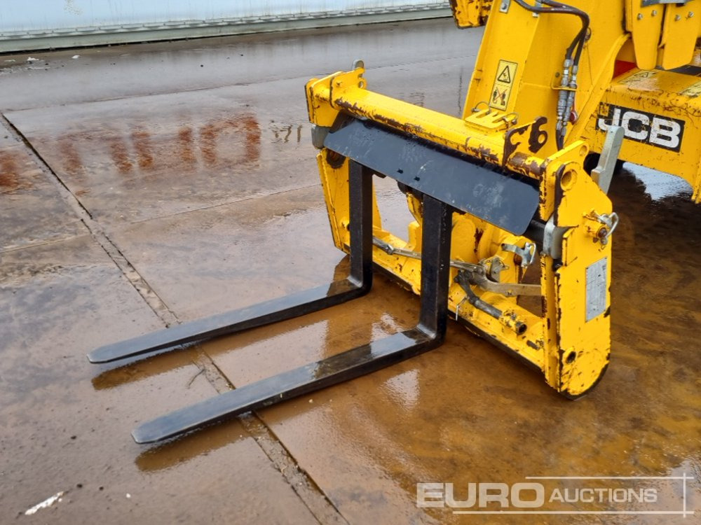 Teleskoplader 2021 JCB 540-140 Hi Viz: das Bild 24 Teleskoplader 2021 JCB 540-140 Hi Viz: das Bild 24