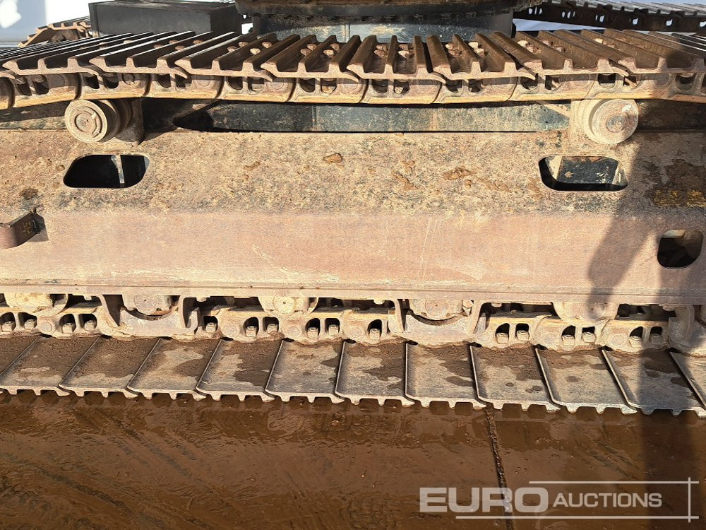 Kettenbagger 2022 Hitachi ZX225USLC-7: das Bild 10