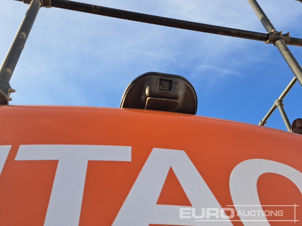 Kettenbagger 2022 Hitachi ZX225USLC-7: das Bild 35