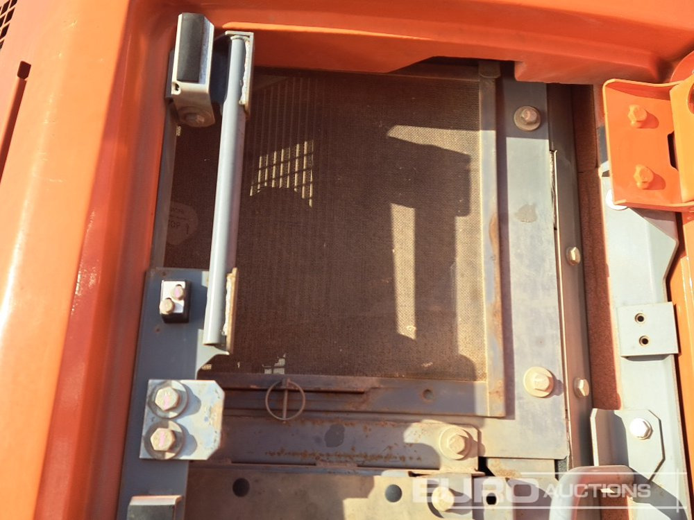 Kettenbagger 2022 Hitachi ZX225USLC-7: das Bild 39