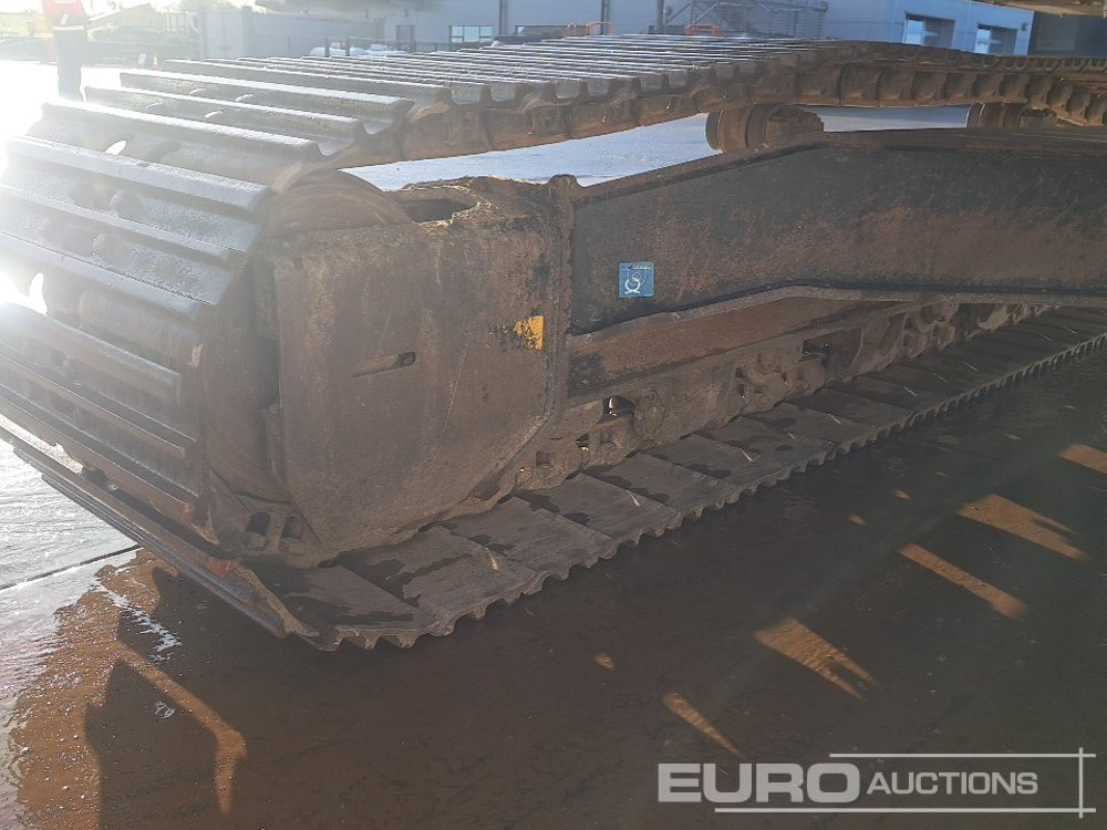 Kettenbagger 2022 Hitachi ZX225USLC-7: das Bild 15