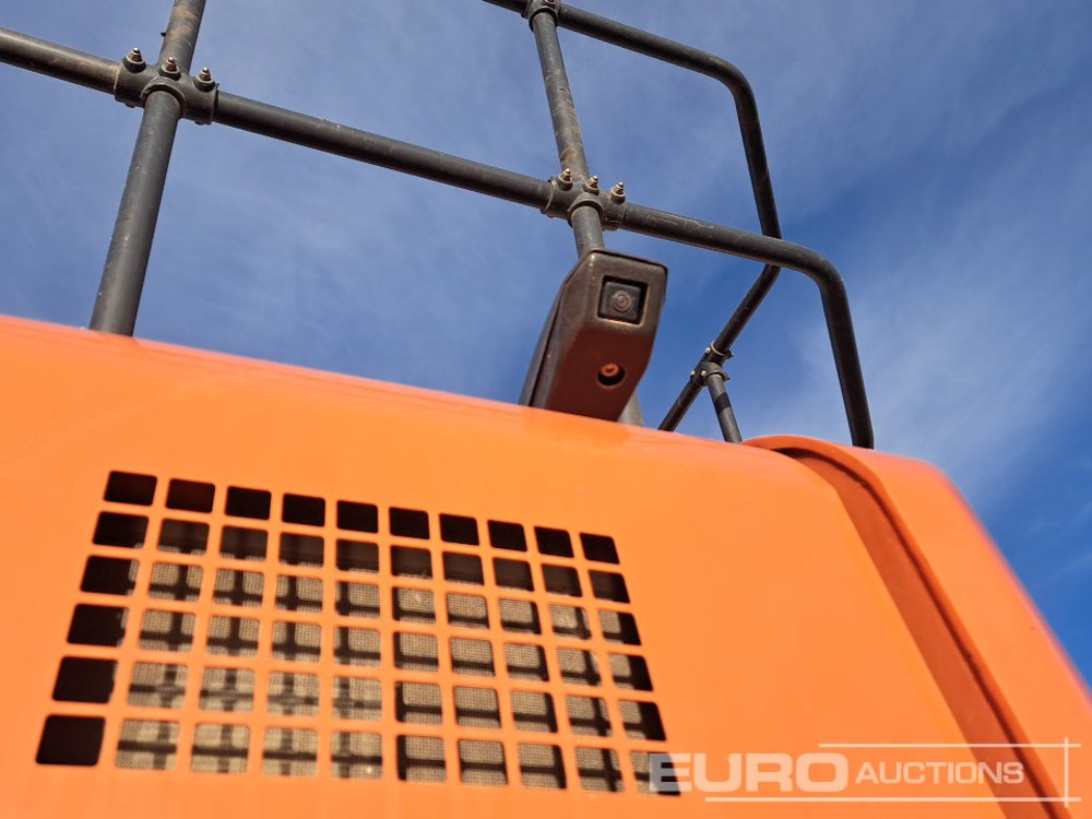 Kettenbagger 2022 Hitachi ZX225USLC-7: das Bild 34