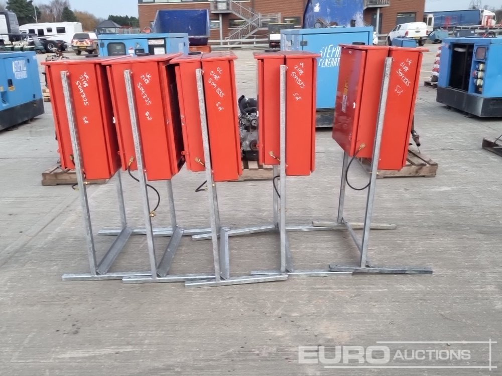 400 Volt Distributing Boxes (5 of) - Baugeräte: das Bild 2 400 Volt Distributing Boxes (5 of) - Baugeräte: das Bild 2