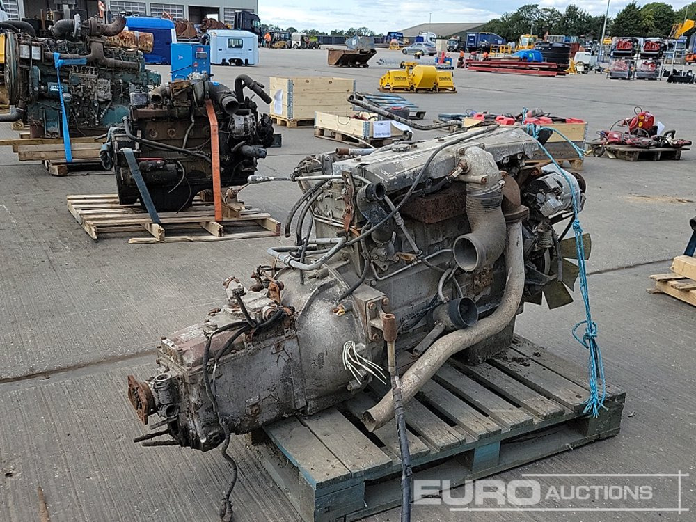 6 Cylinder Engine, Gearbox - Motor: das Bild 5 6 Cylinder Engine, Gearbox - Motor: das Bild 5